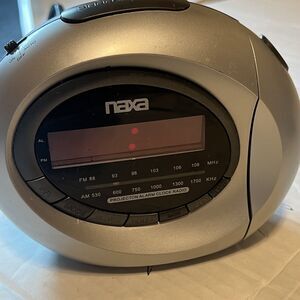 Naxa NRC-162 Projection AM/FM Radio Dual Alarm Clock